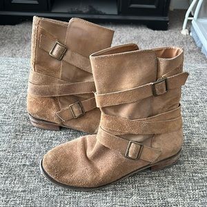Gianni Bini boots